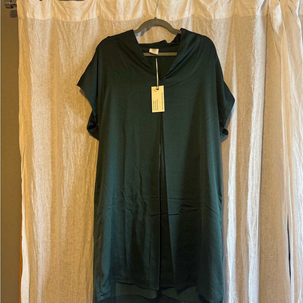 Elegant Green Midi Dress